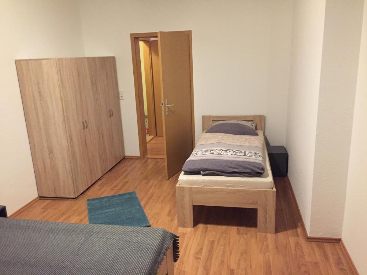 Ferienwohnung Am Holzwurm Риза Экстерьер фото